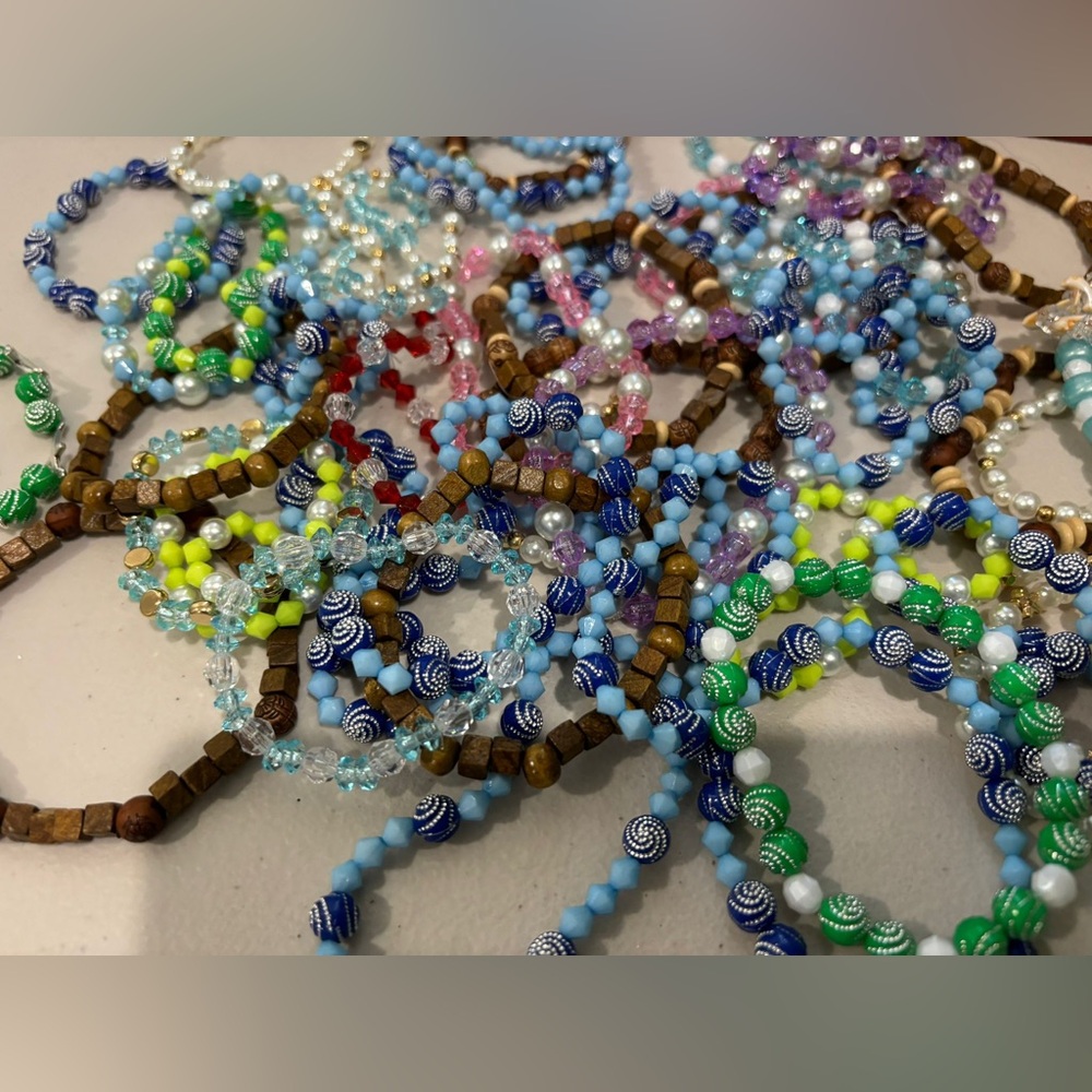 Mom Handmade bracelets❤️ - Picture 6 of 9